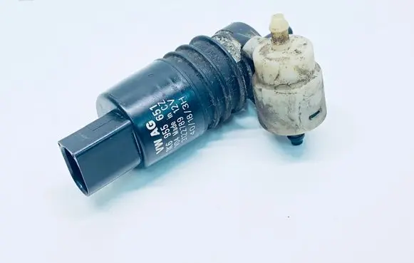 Volkswagen Caddy Windscreen/windshield washer pump 1K6955651