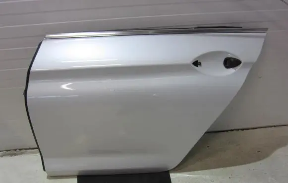 BMW 6 F06 Gran coupe Rear door 7294993