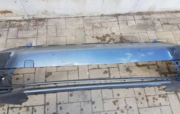 Volkswagen Jetta VI Front bumper 5C6807217