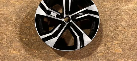 Volvo XC90 R22 alloy rim 32209412 B013555