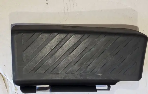 Volkswagen Golf VII Foot rest pad/dead pedal 5Q1864777B