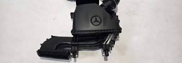 Mercedes-Benz Sprinter W907 W910 Air filter box A9075285800