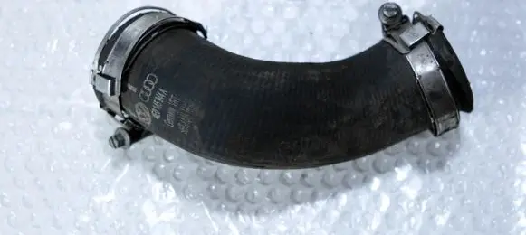 Audi A8 S8 D3 4E Intercooler hose/pipe 4E0145944A