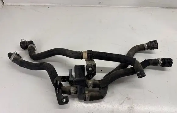 Alfa Romeo Stelvio Engine coolant pipe/hose 50564077 50564079 50564076