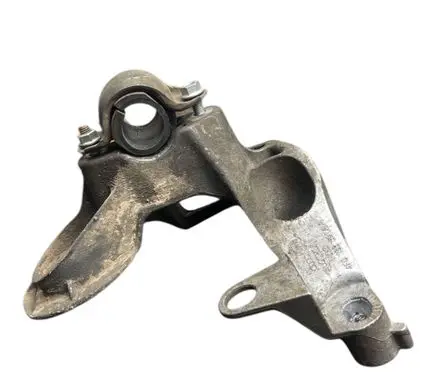 Audi A6 S6 C6 4F Engine mounting bracket 4F0199351AA