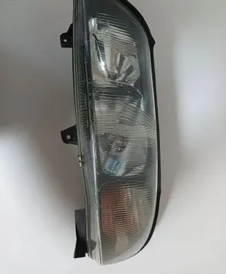 Volvo V70 Headlight/headlamp 8620686 89004805