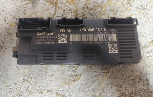 Porsche Macan (95B) Tailgate/trunk control unit/module 7P5959107E
