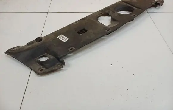 Honda FR-V Engine bonnet/hood lock trim molding 
