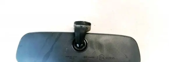 Subaru Legacy Rear view mirror (interior) E13010836