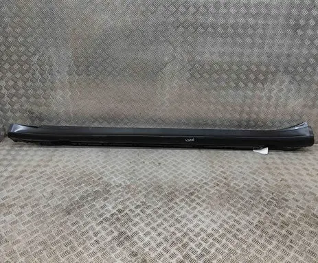 Audi E-tron GT Sill 4J3853855