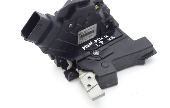 Ford Mondeo MK IV Front door lock 6M2AR21813EC