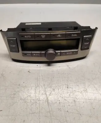 Toyota Avensis T250 Climate control unit 5590205050H 7A101CF