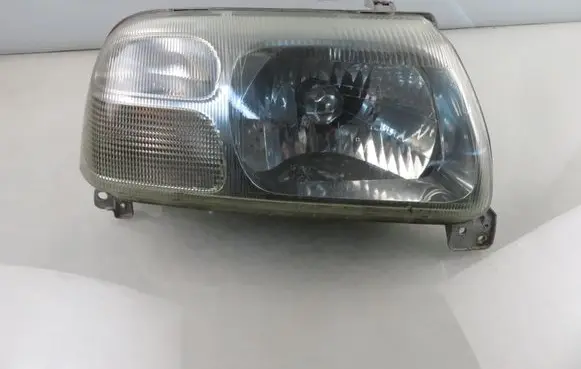 Suzuki Grand Vitara I Headlight/headlamp 10032078