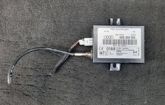 Audi A8 S8 D2 4D Auxiliary heating control unit/module 4D0909509 4D0909509K