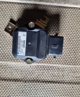 Honda Civic Fuel injection pump control unit/module 37910PLZG01 8201102182