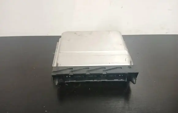 Volvo S60 Engine control unit/module 0281011441 30646978A 1039S04101