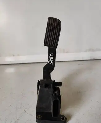 Mercedes-Benz Sprinter W906 Accelerator throttle pedal 0281002335 084307081 A9013000404