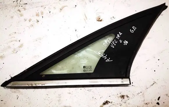 Opel Vectra C Rear side window as2