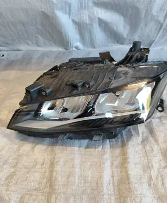 Peugeot 308 Headlight/headlamp 98516733