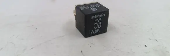Volkswagen PASSAT B5 Other relay 141951253B PA66GF30