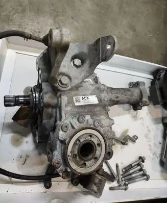 Opel Insignia A Gearbox transfer box case 23183679 812481521