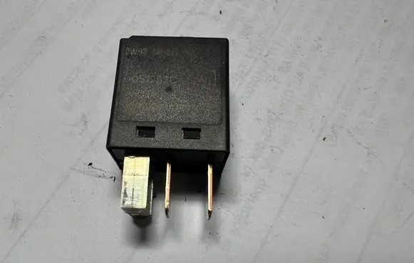 Ford Focus Other relay 2W9314B192BA