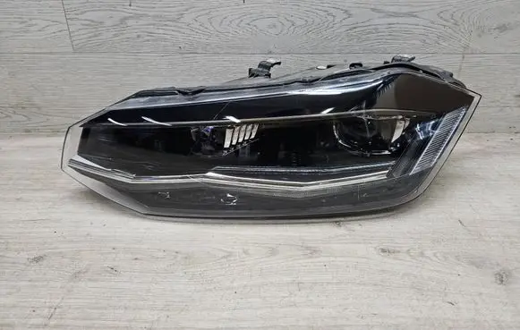 Volkswagen Polo VI Headlight/headlamp 2G1941773