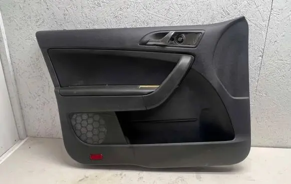 Front door card panel trim
