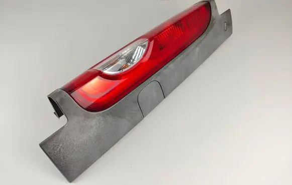 Renault Trafic II (X83) Rear/tail lights 93857722