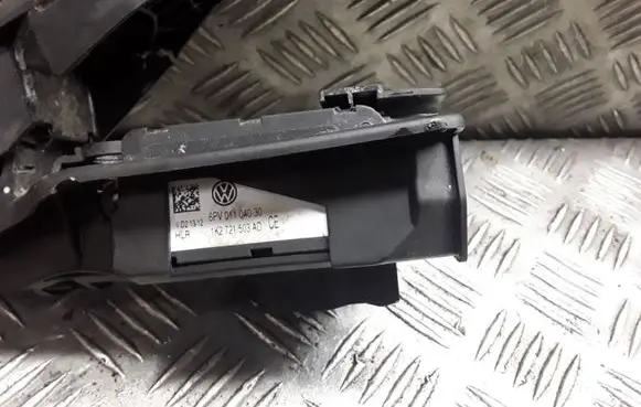 Volkswagen Golf VI Accelerator pedal position sensor 6PV011040 1K2721503AD