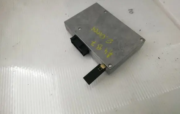 Audi A4 S4 B7 8E 8H Bluetooth control unit module 8P0862335H A6N400051CC2