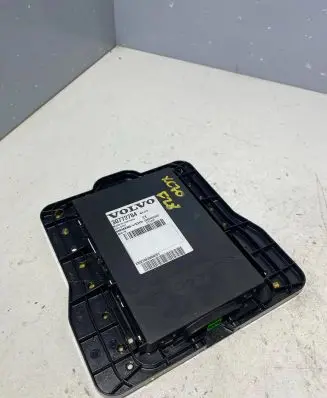 Volvo XC70 Other control units/modules 30772784 5WK49232C 232210833002267