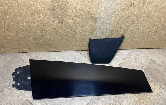Other front door trim element