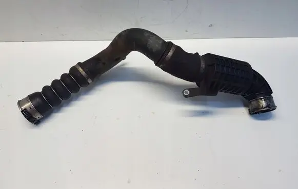 BMW X1 F48 F49 Intercooler hose/pipe 8577299