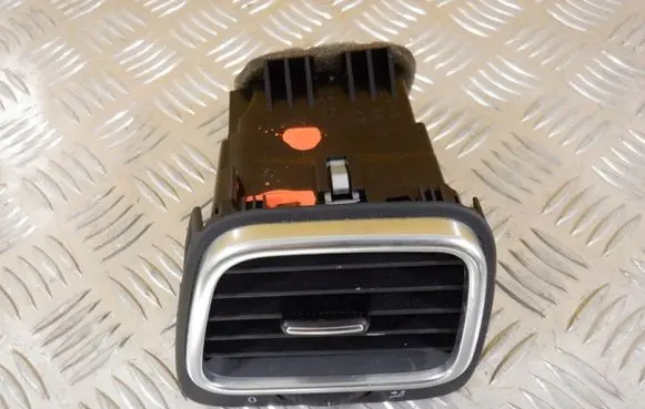 Volkswagen Scirocco Dashboard side air vent grill/cover trim 1Q0819703G