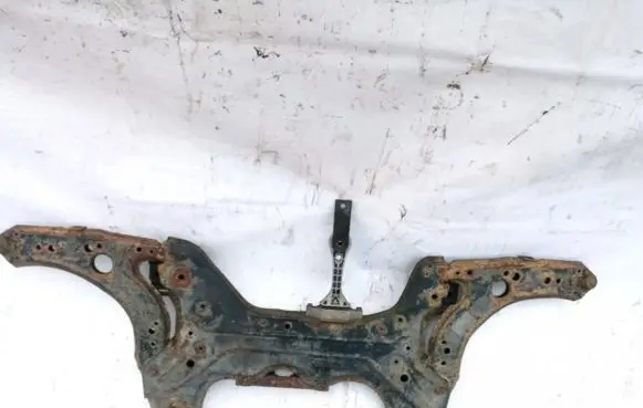 Volkswagen Golf IV Front subframe