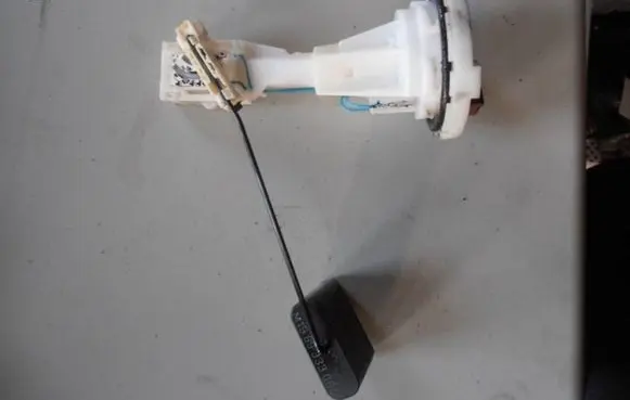 Mercedes-Benz E W210 In-tank fuel pump