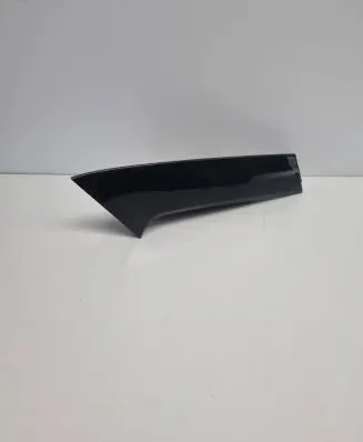 Nissan X-Trail T32 Rear/tail light trim molding 960324CE0A