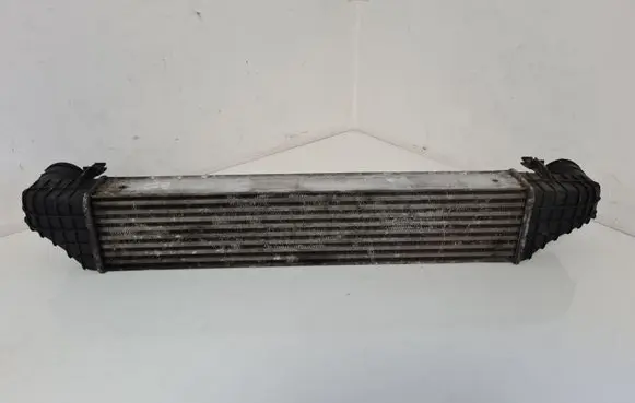 Mercedes-Benz C W203 Intercooler radiator A2035000500