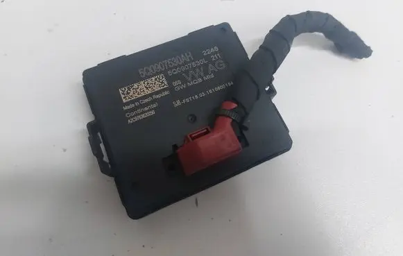 Volkswagen Touran III Gateway control module 5Q0907530AH 5Q0907530L