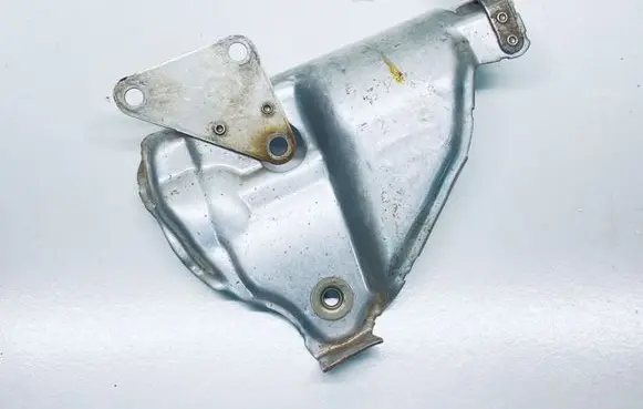Heat shield in engine bay