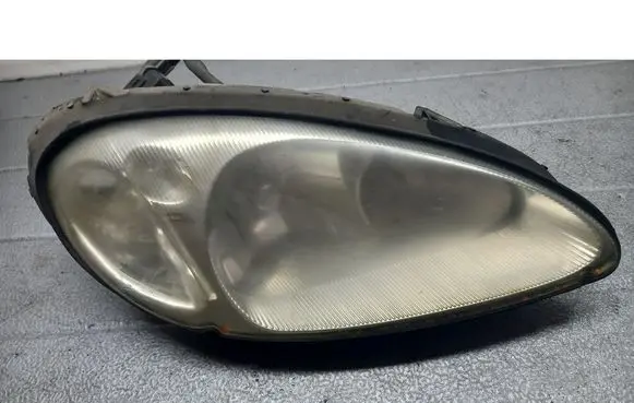 Chevrolet PT Cruiser Front reflector 