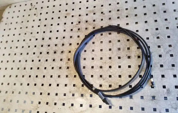 KIA Sportage Fuel cap flap release cable 