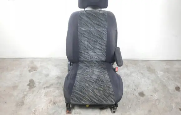 Front passenger seat