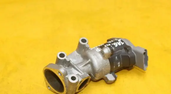 Jaguar XF X250 EGR valve 4R8Q9D475-BC