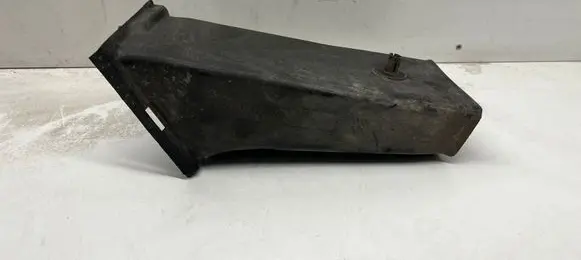 BMW 3 E36 Air intake duct part 8156251 51718156251