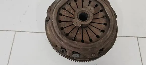 Iveco Daily 4th gen Flywheel 21900