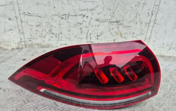 Mercedes-Benz GLE W167 Rear/tail lights A1679061007