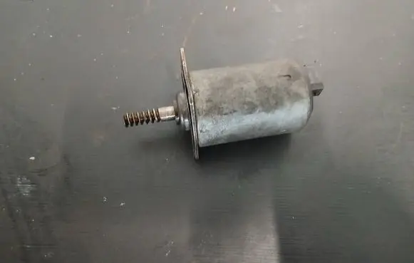 Peugeot 308 Valve oil control 753390580