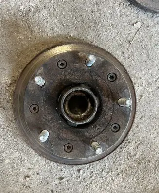 Ford Transit Rear wheel hub